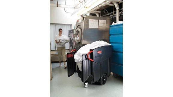 Rubbermaid Mega BRUTE Mobile Collector - 120Gal