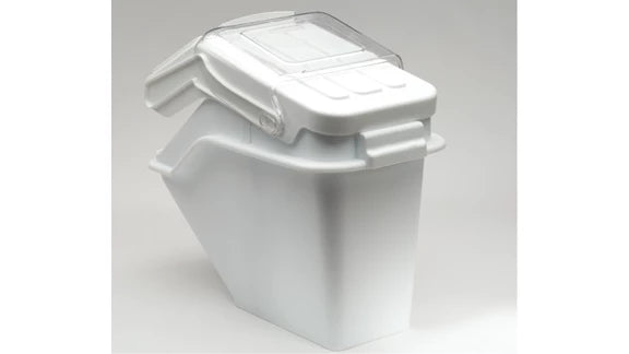 Rubbermaid PROSAVE 100 Cup Ingredient Bin with Scoop