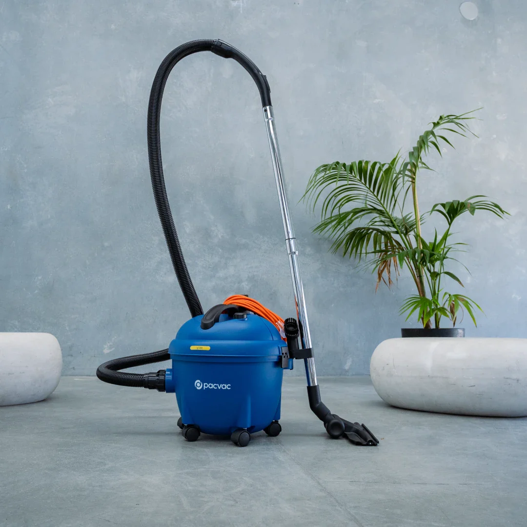 PACVAC Glide 300 Vacuum Cleaner