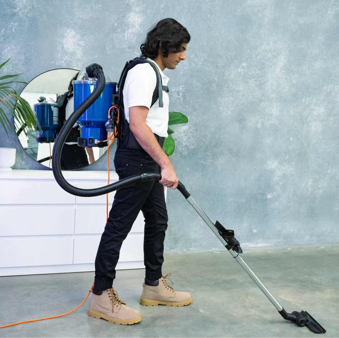 PACVAC Superpro 700 Backpack Vacuum Cleaner