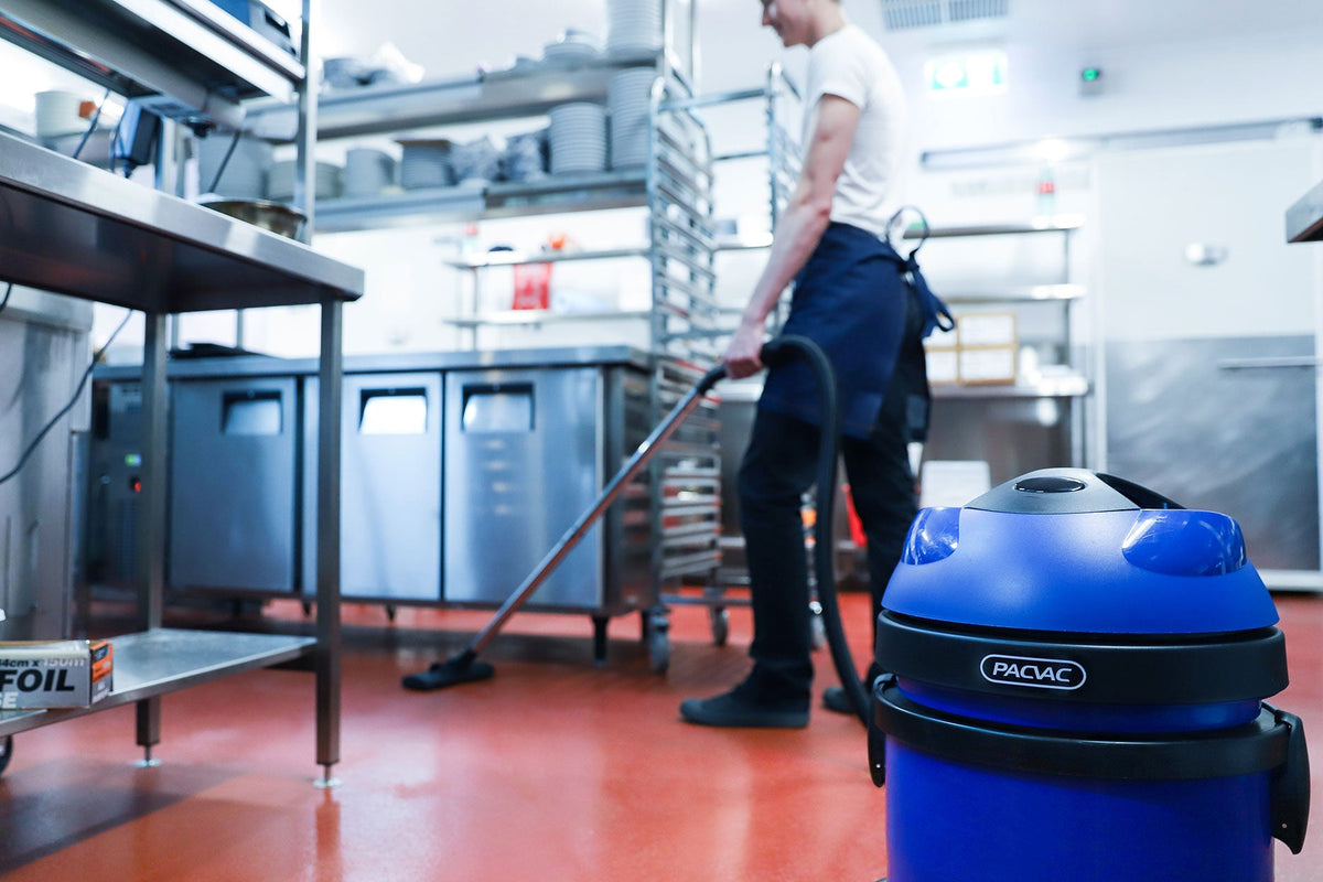 PACVAC Hydropro 21L Wet & Dry Vacuum Cleaner